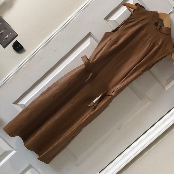 Gorgeous genuine leather size 6 dress - Picture 1 of 8